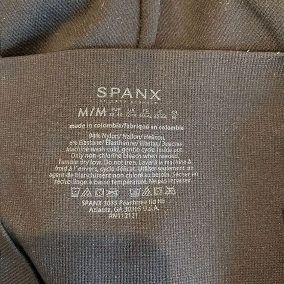 SPANX Look At Me Now Black Leggings Light Texture with Inseam Size Medium - Picture 10 of 13